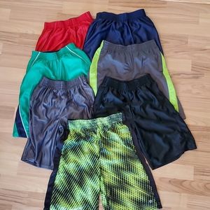 Lot of boys athletic shorts Size Medium (7 pair)